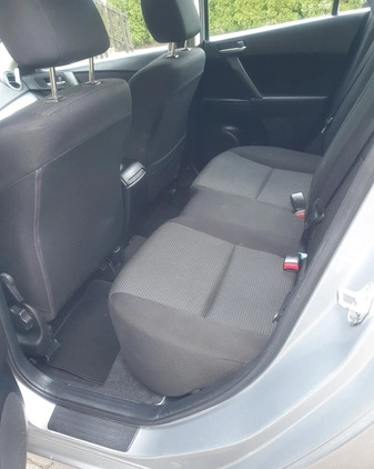 Mazda 3 cena 21000 przebieg: 200000, rok produkcji 2011 z Tomaszów Mazowiecki małe 154